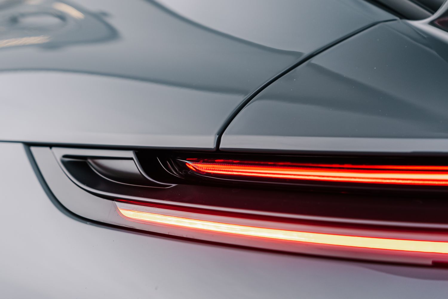 Porsche 911 992.2 Carrera 4 GTS HEV Semi-Auto