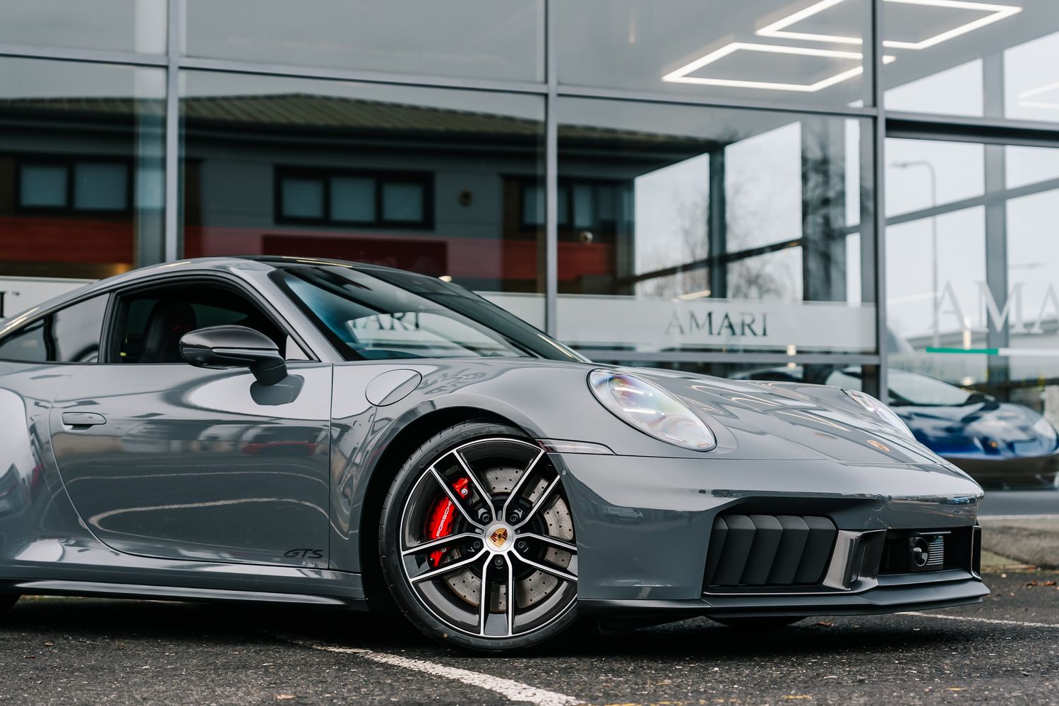 Porsche 911 992.2 Carrera 4 GTS HEV Semi-Auto