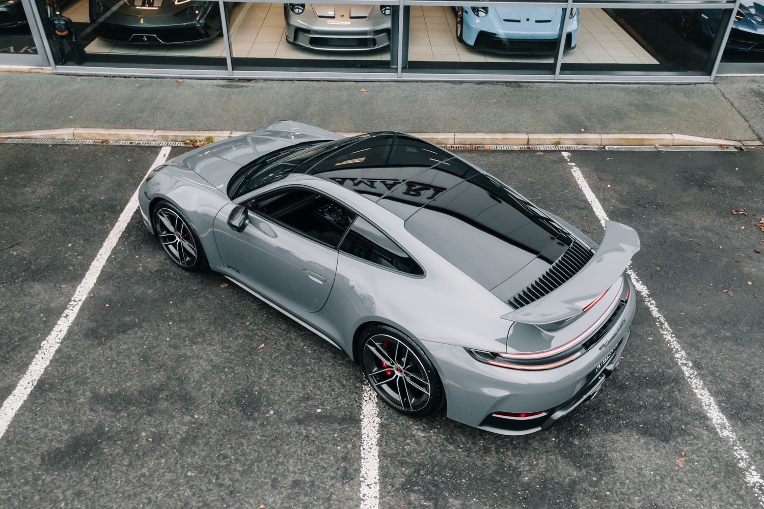 Porsche 911 992.2 Carrera 4 GTS HEV Semi-Auto