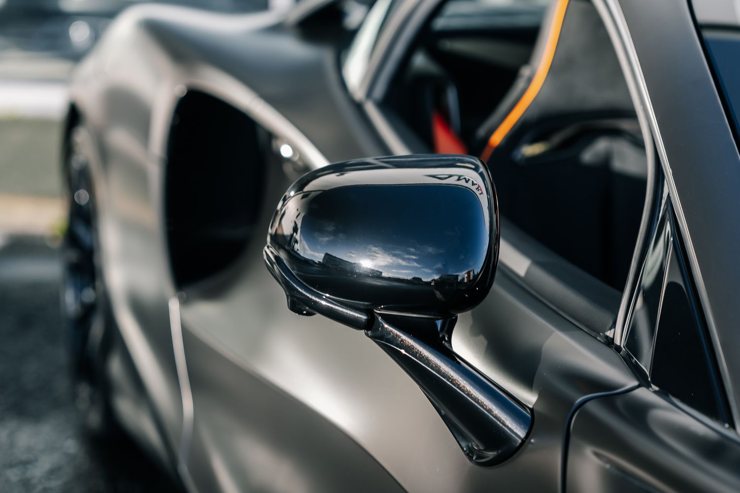 McLaren Artura V6 PHEV