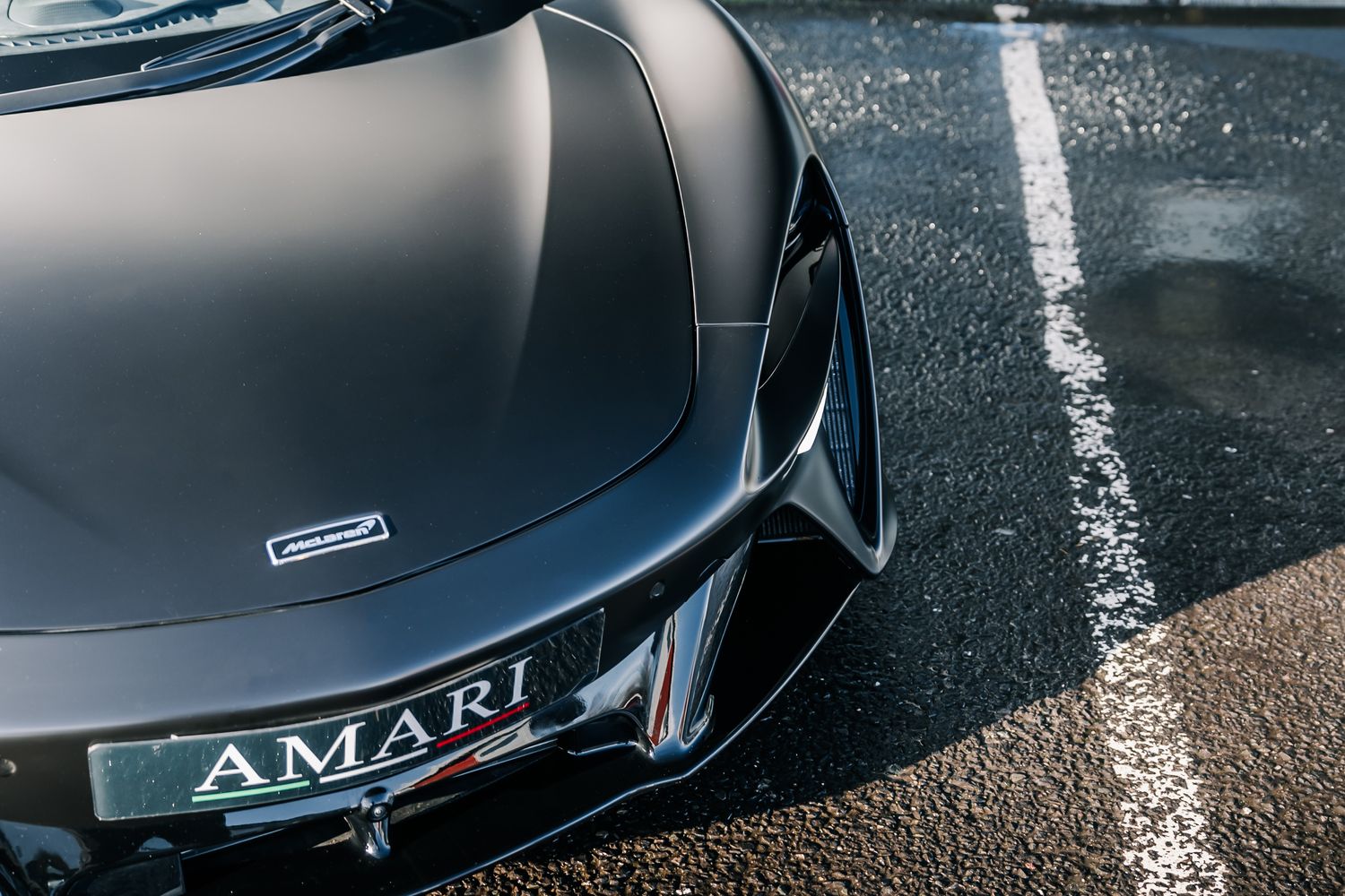 McLaren Artura V6 PHEV