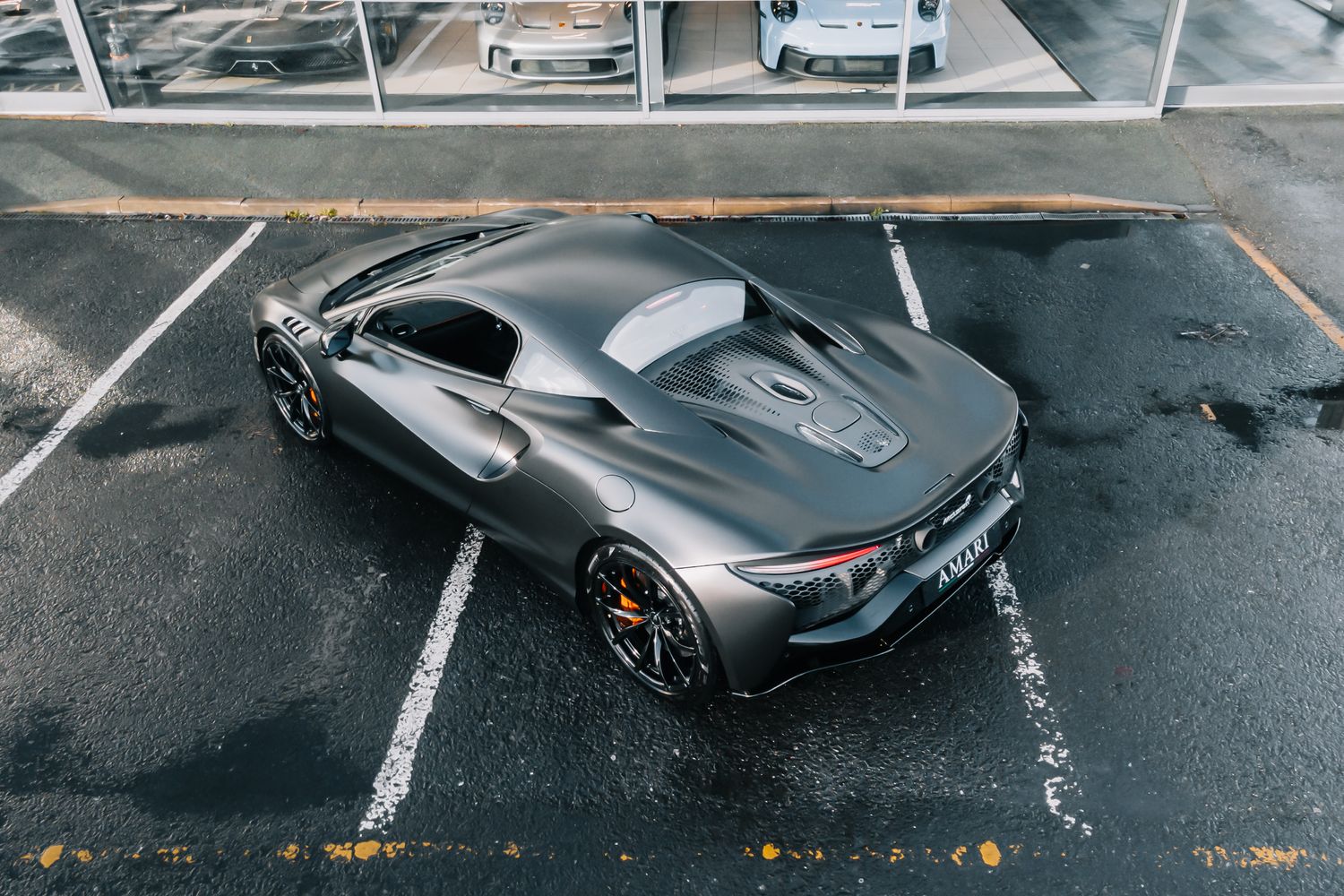 McLaren Artura V6 PHEV