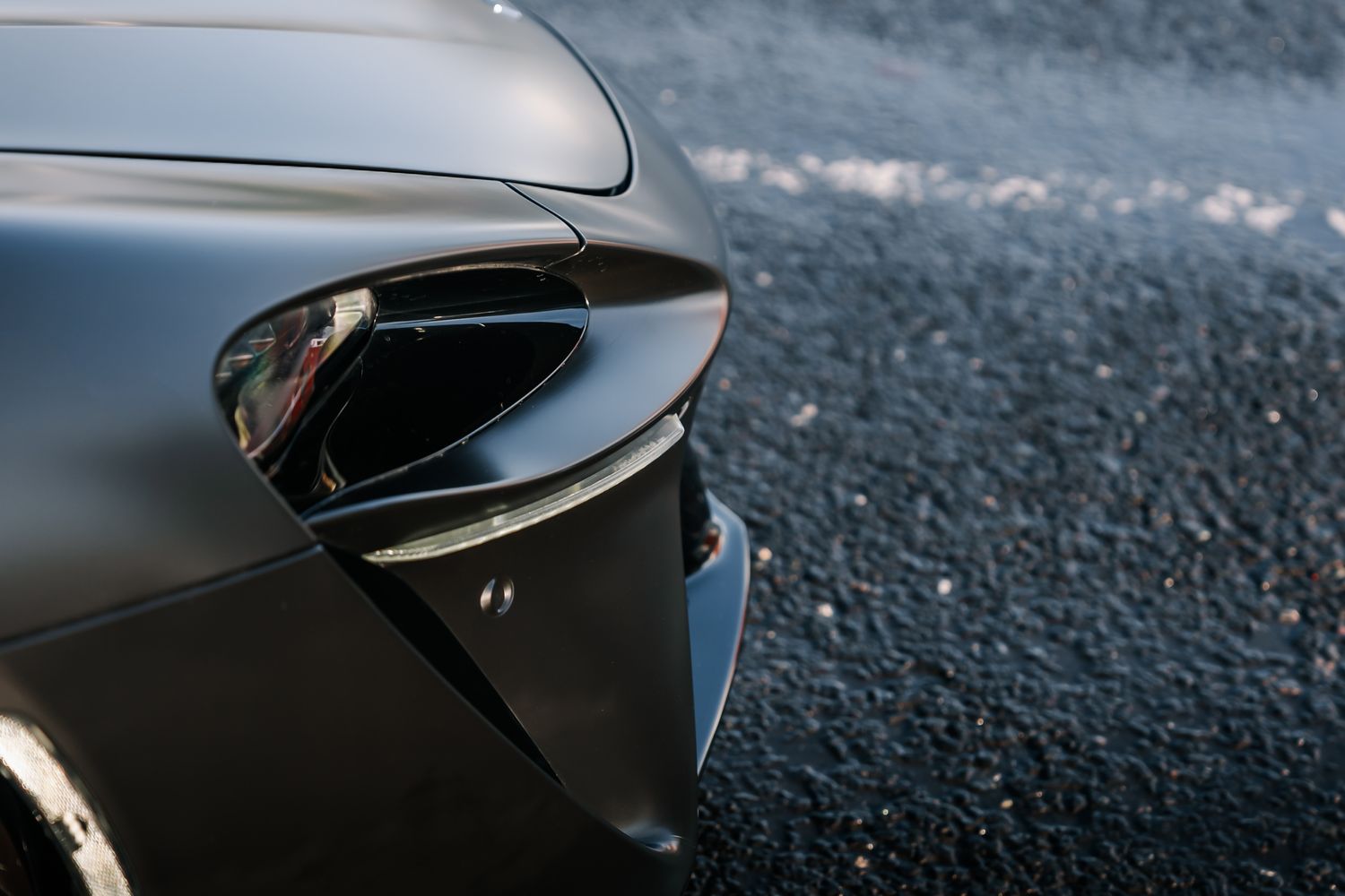 McLaren Artura V6 PHEV