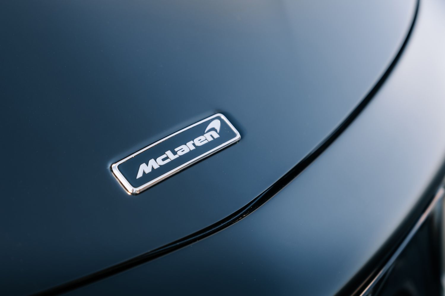 McLaren Artura V6 PHEV