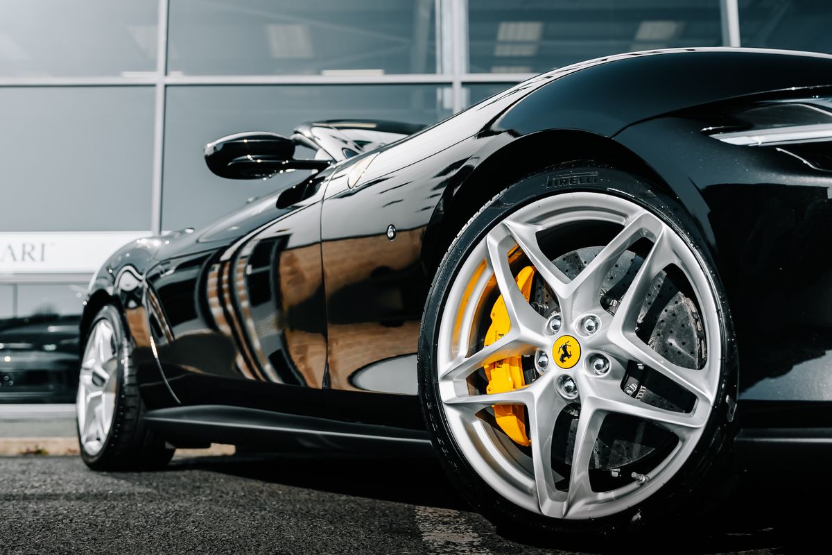 Ferrari Roma Spider