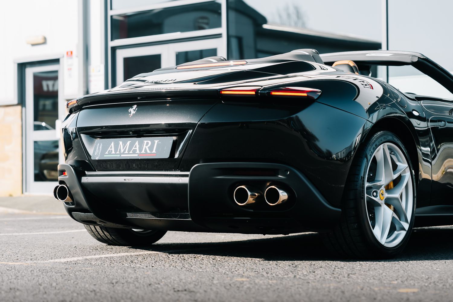 Ferrari Roma Spider