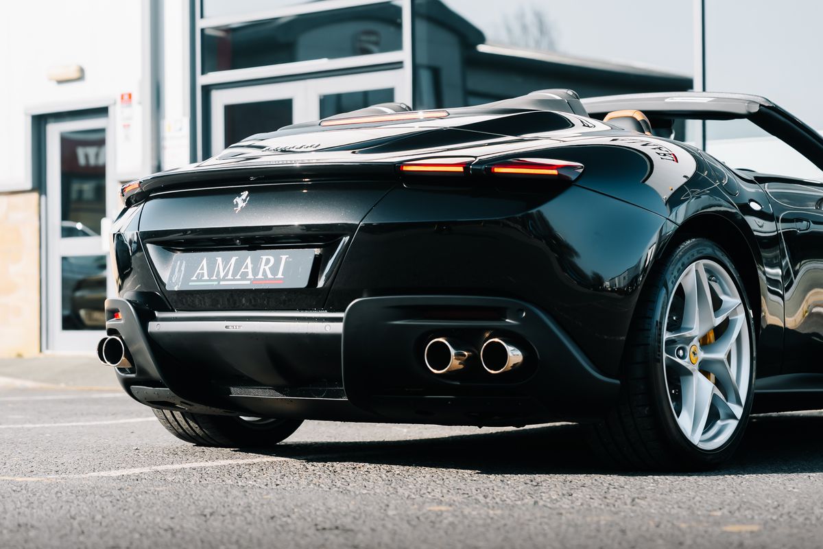 Ferrari Roma Spider