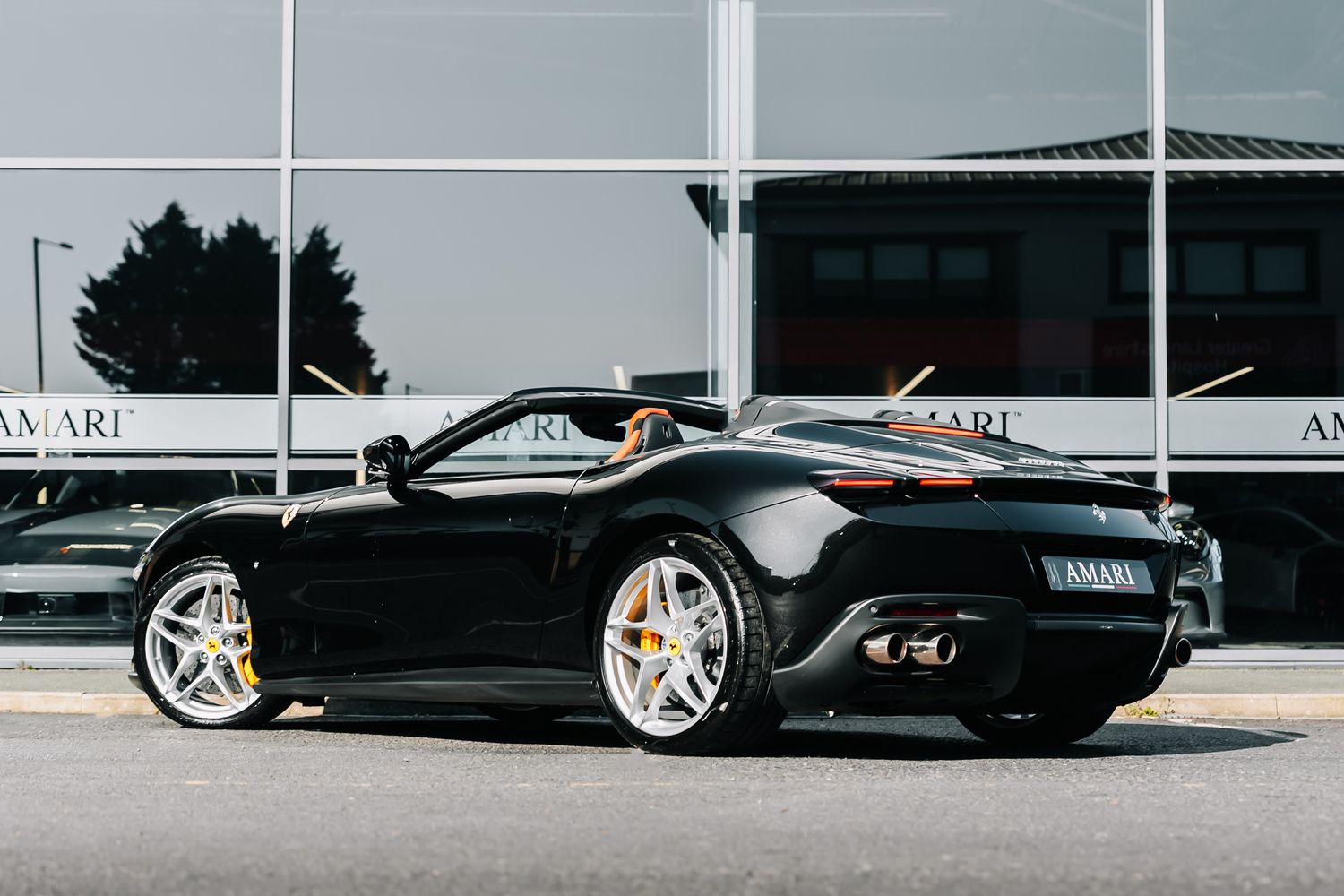 Ferrari Roma Spider