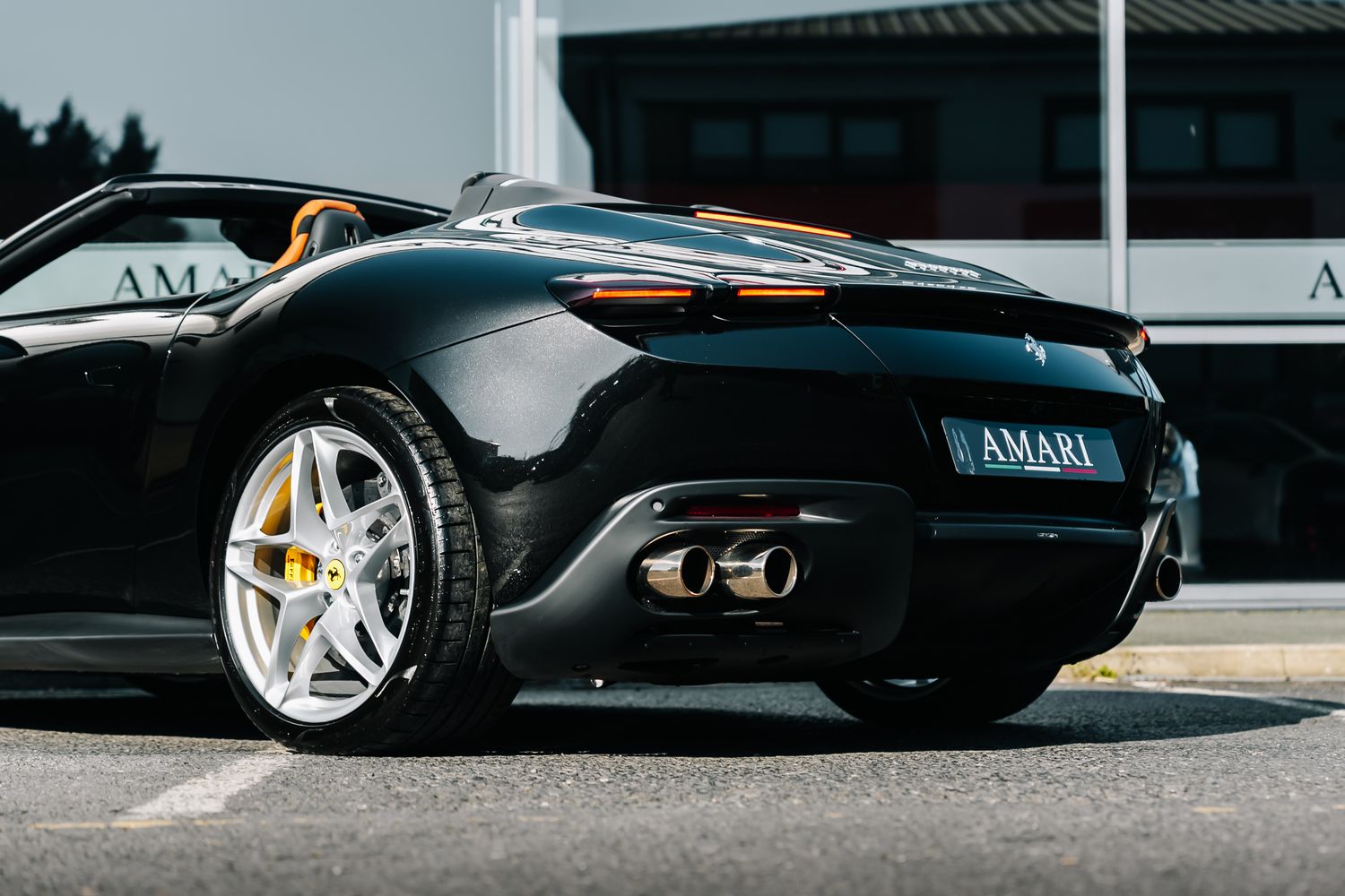 Ferrari Roma Spider