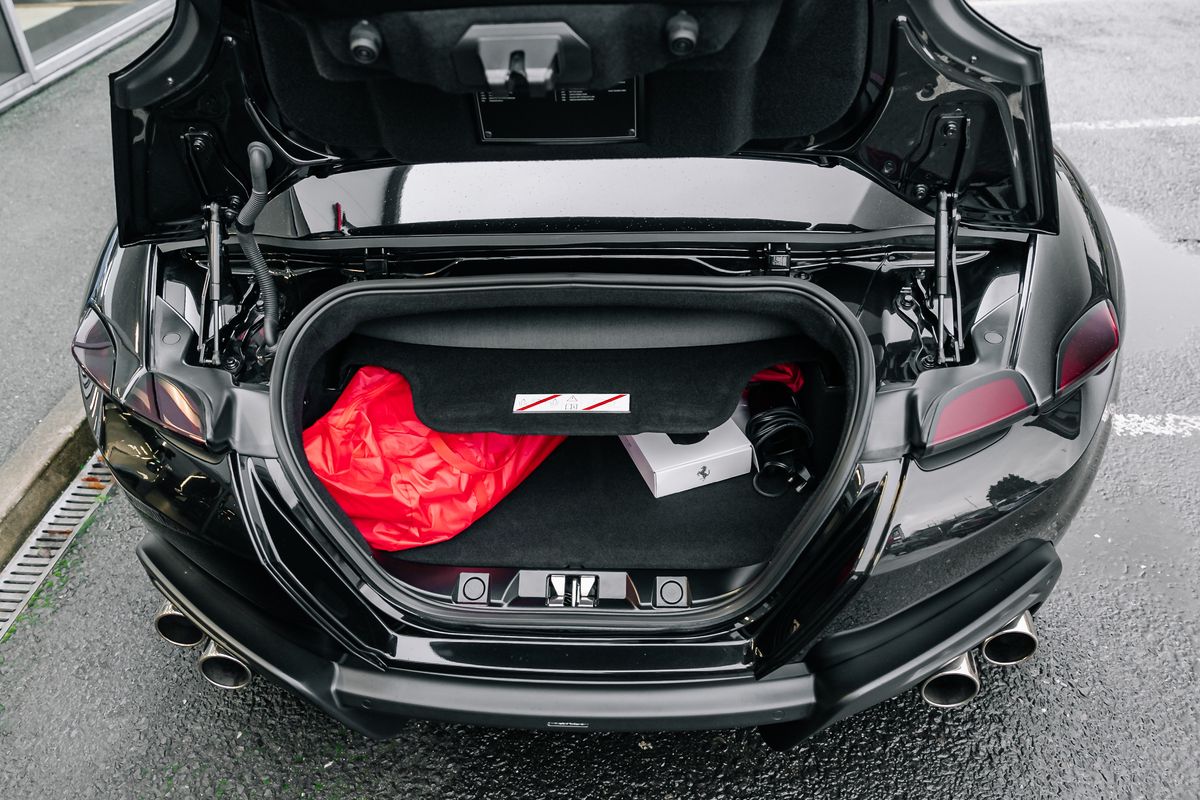 Ferrari Roma Spider