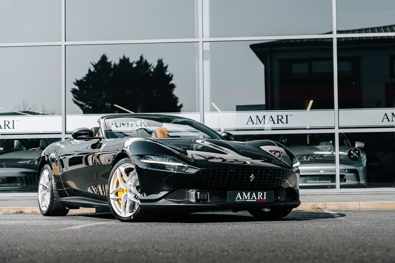 Ferrari Roma Spider