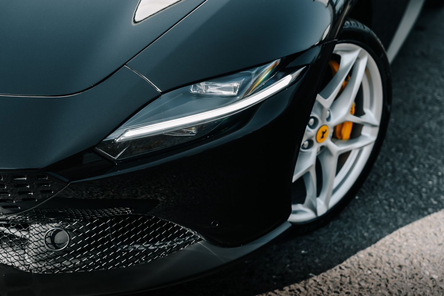 Ferrari Roma Spider