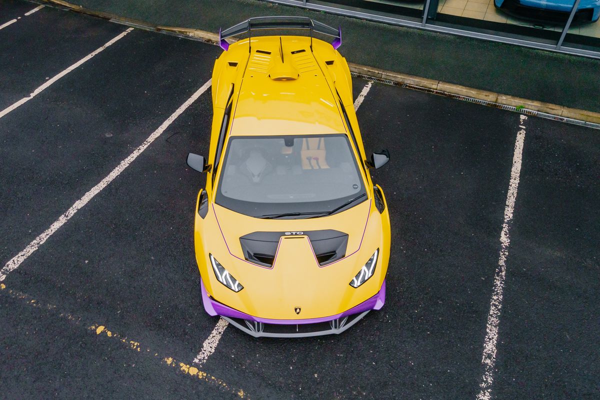 Lamborghini Huracan STO