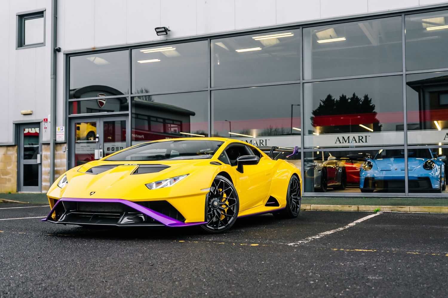 Lamborghini Huracan STO