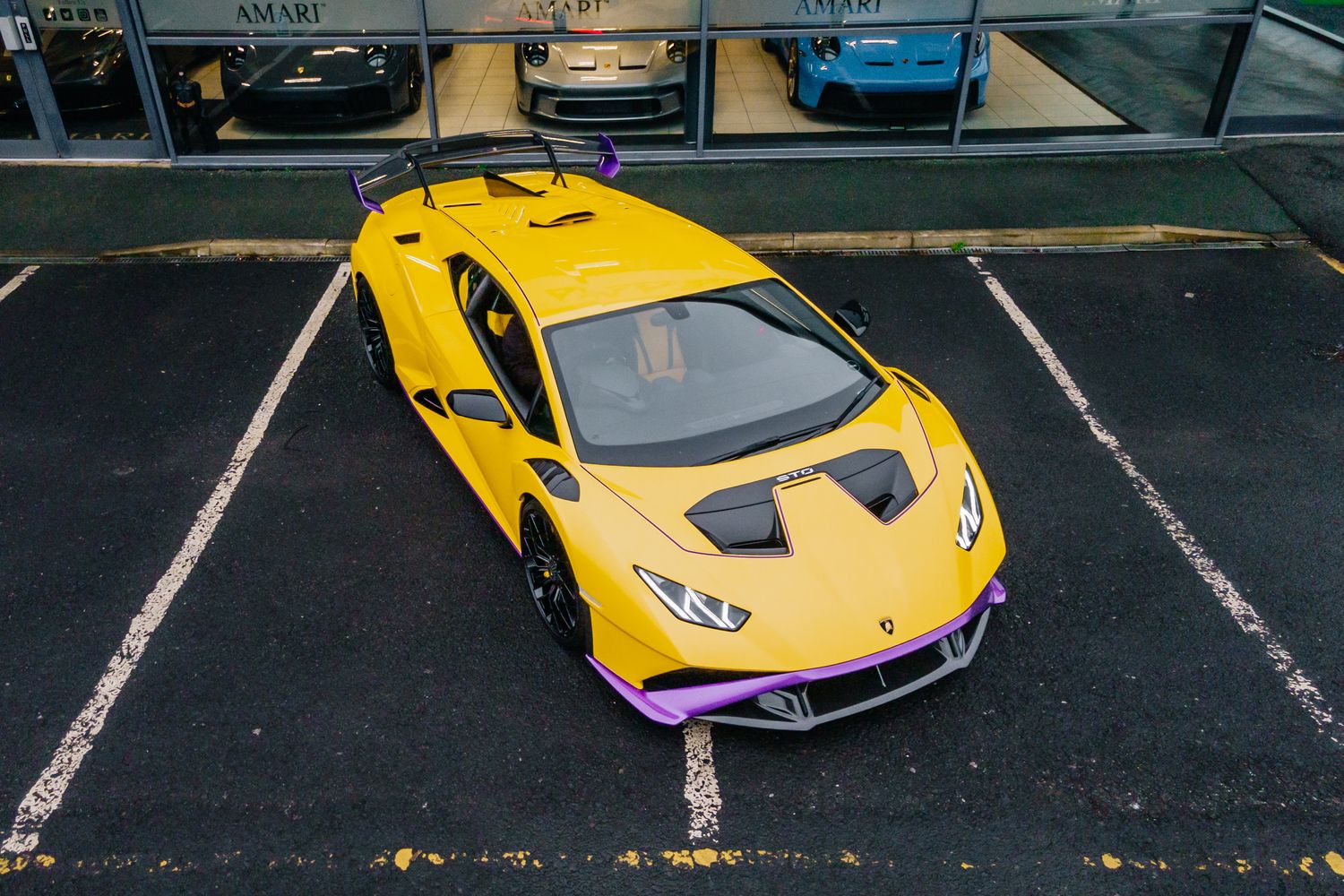 Lamborghini Huracan STO