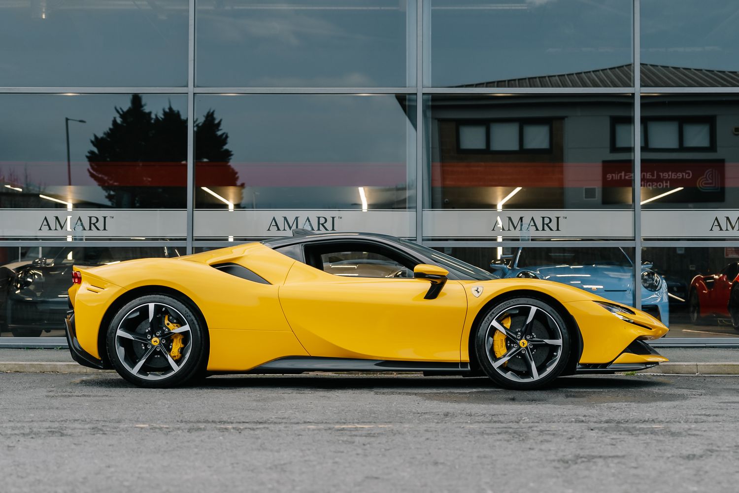 Ferrari SF90 Stradale