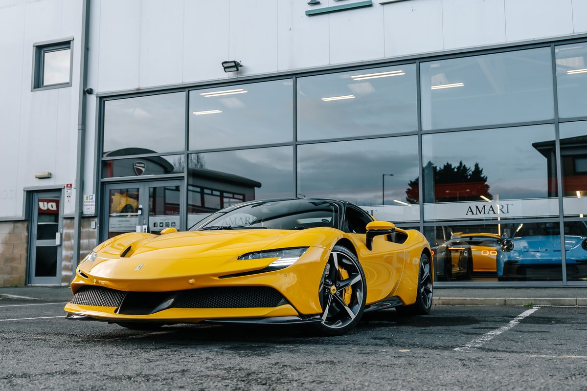 Ferrari SF90 Stradale