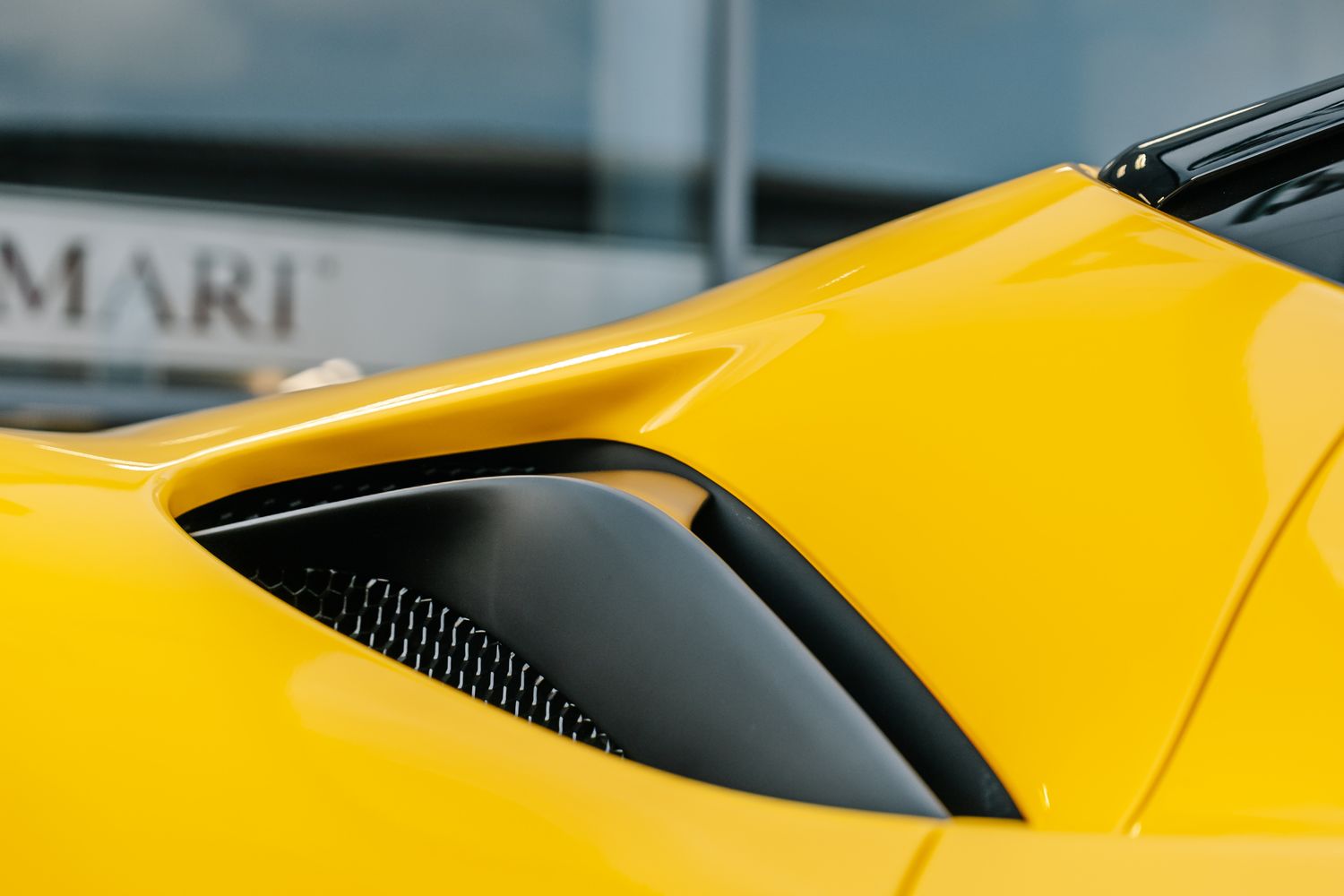 Ferrari SF90 Stradale