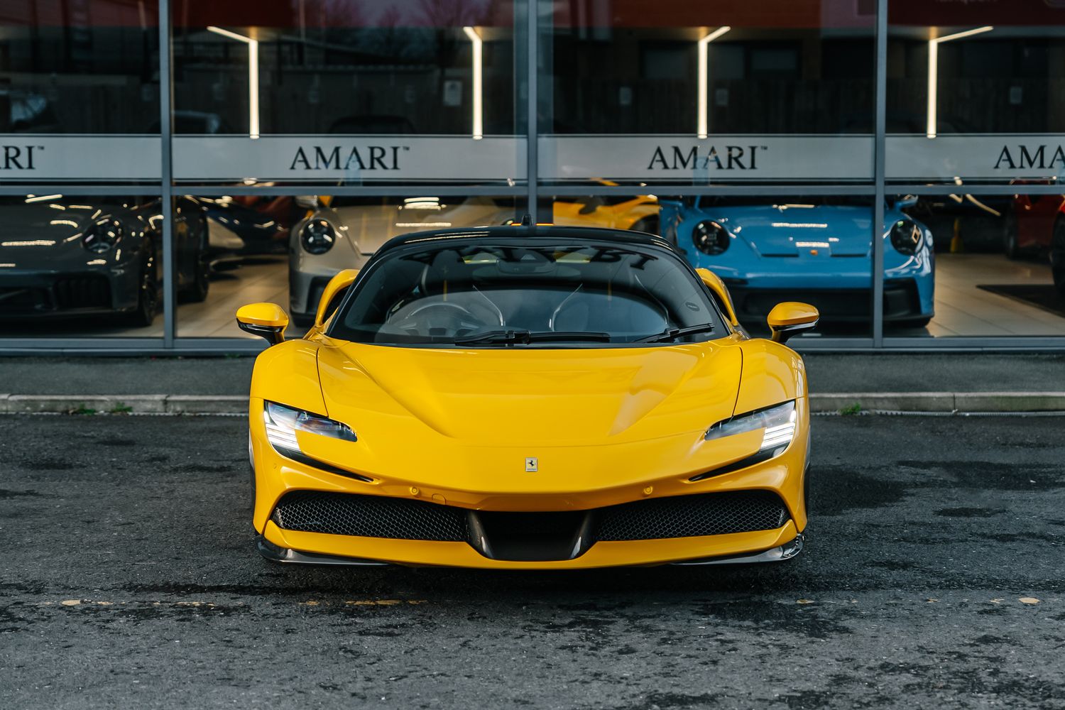 Ferrari SF90 Stradale
