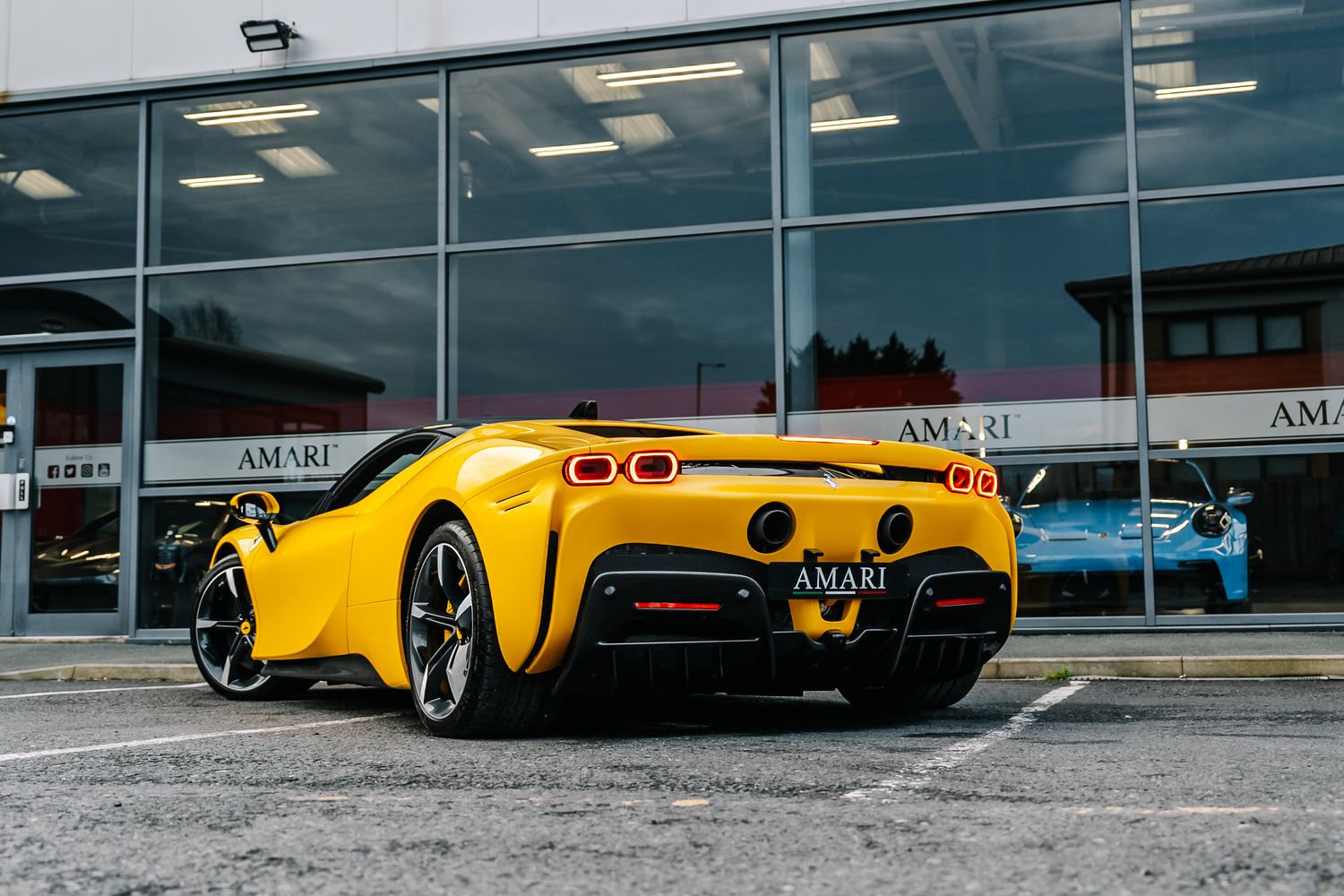 Ferrari SF90 Stradale