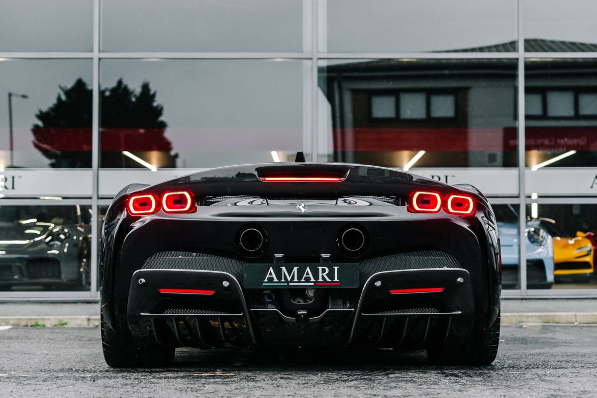 Ferrari SF90 Assetto Fiorano