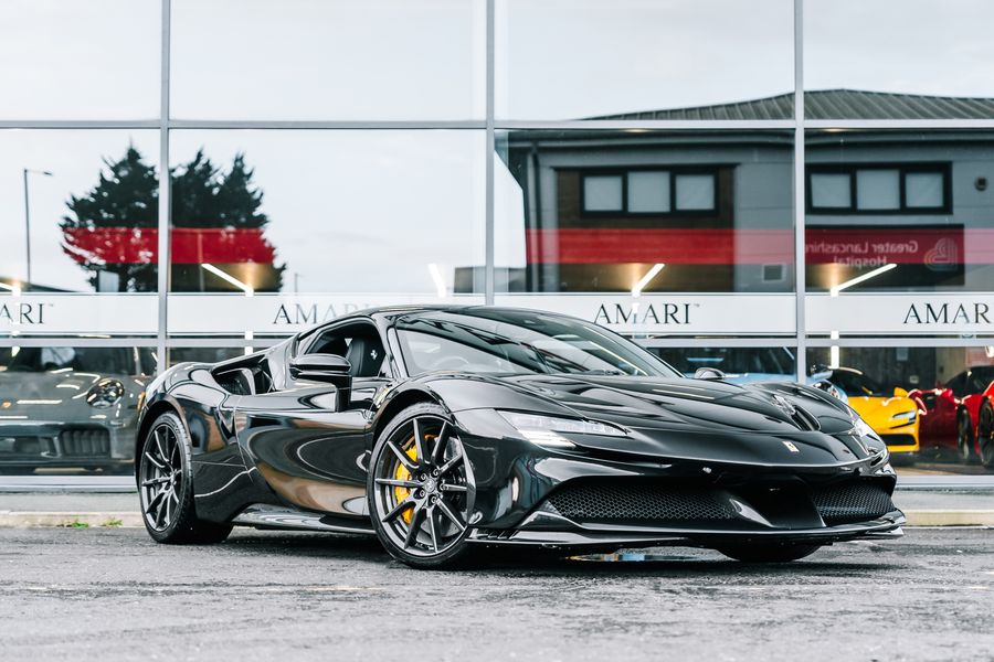2021 Ferrari SF90 Assetto Fiorano