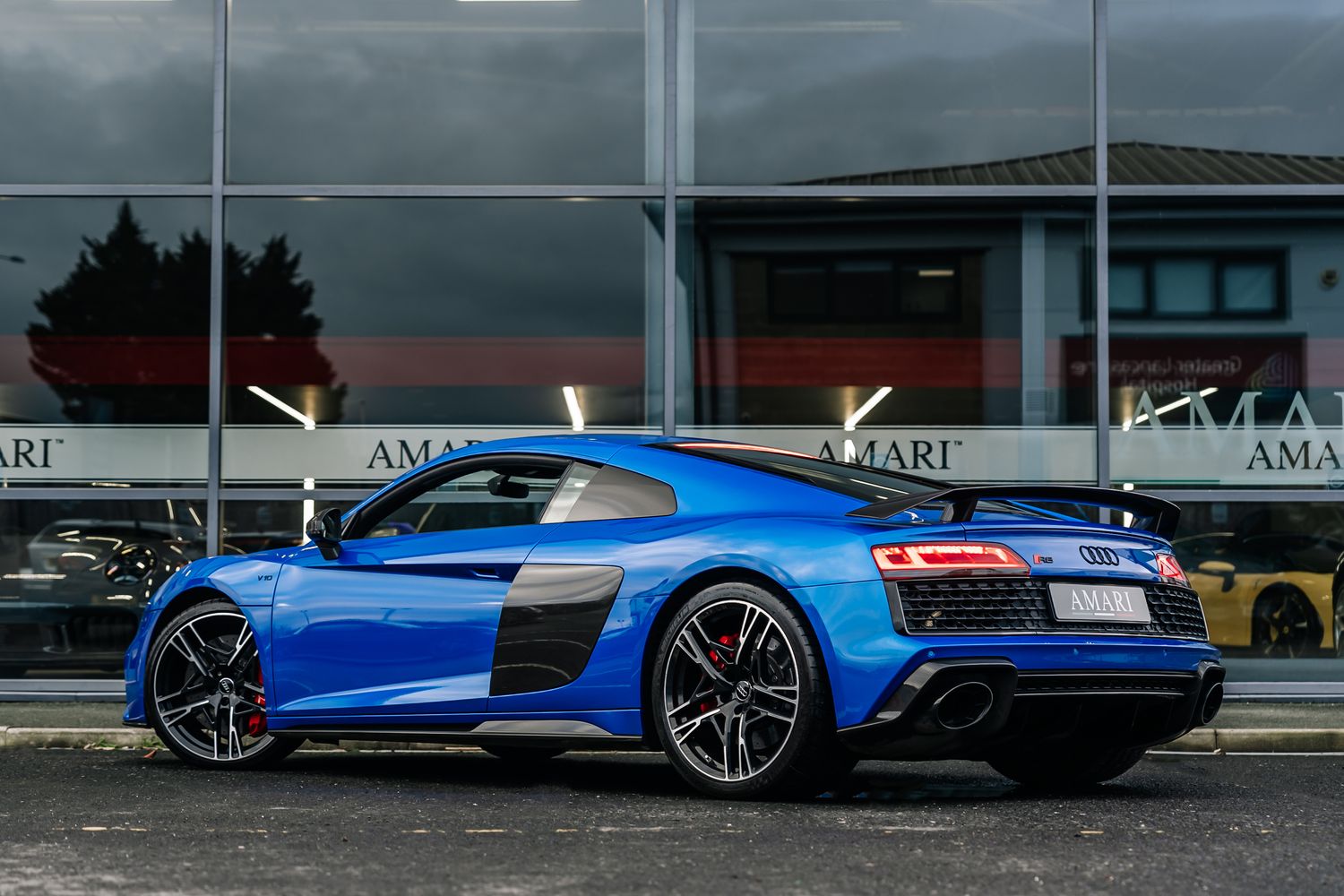 Audi R8 Performance Carbon Black V10 Quattro