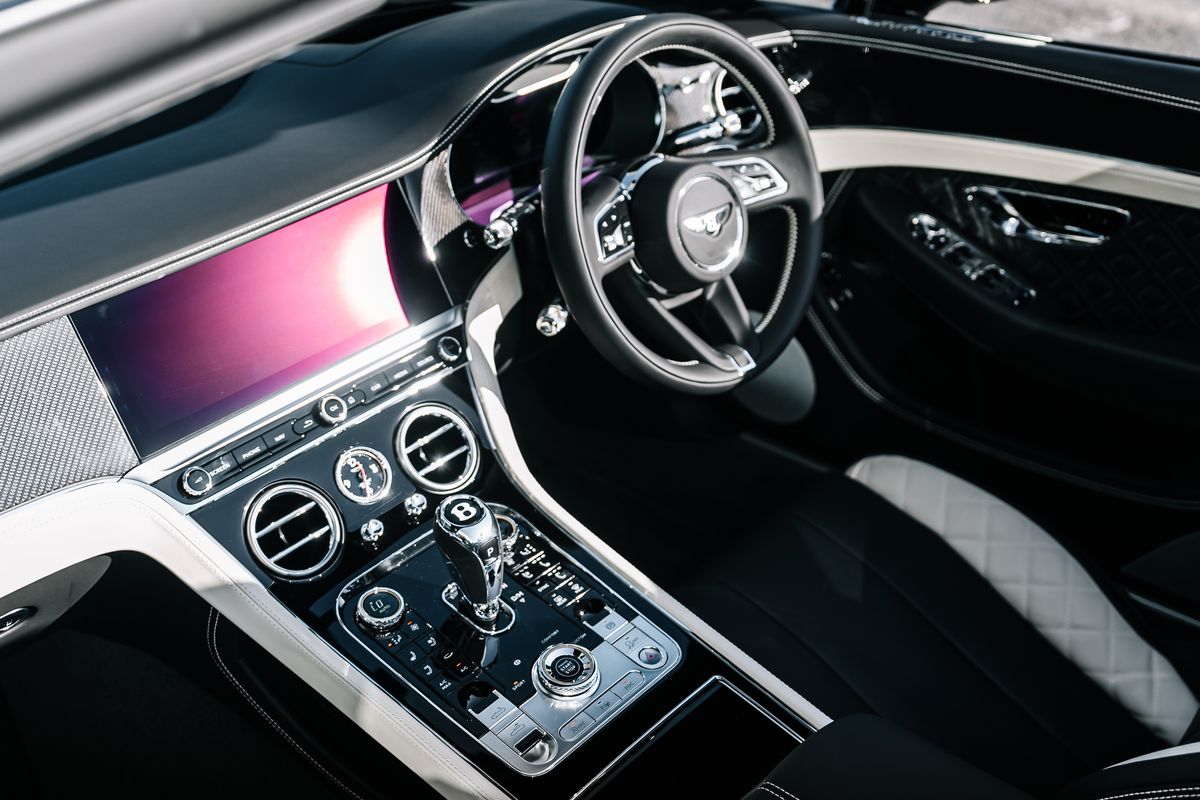 Bentley Continental GTC S V8