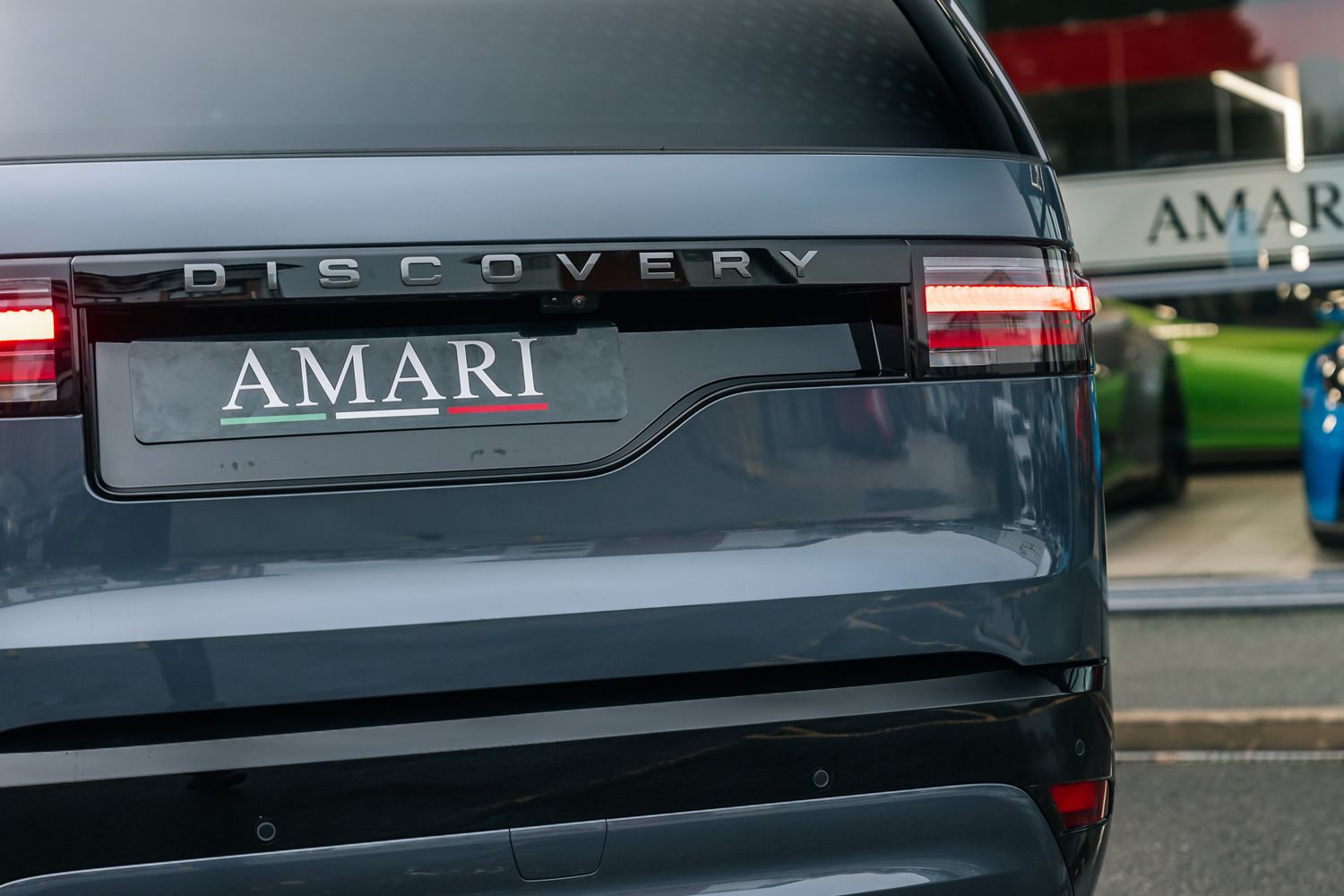 Land Rover Discovery Dynamic HSE D MHEV
