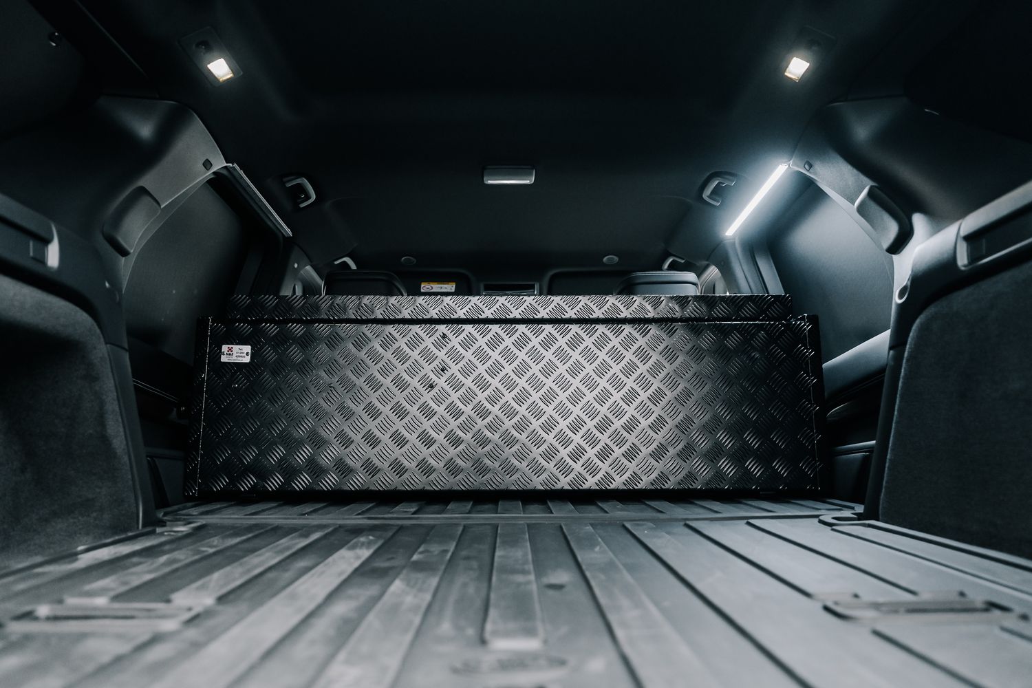 Land Rover Discovery Dynamic HSE D MHEV