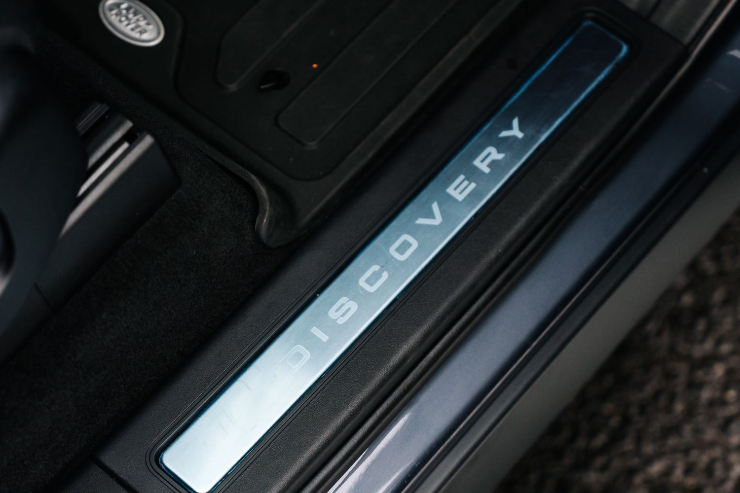 Land Rover Discovery Dynamic HSE D MHEV