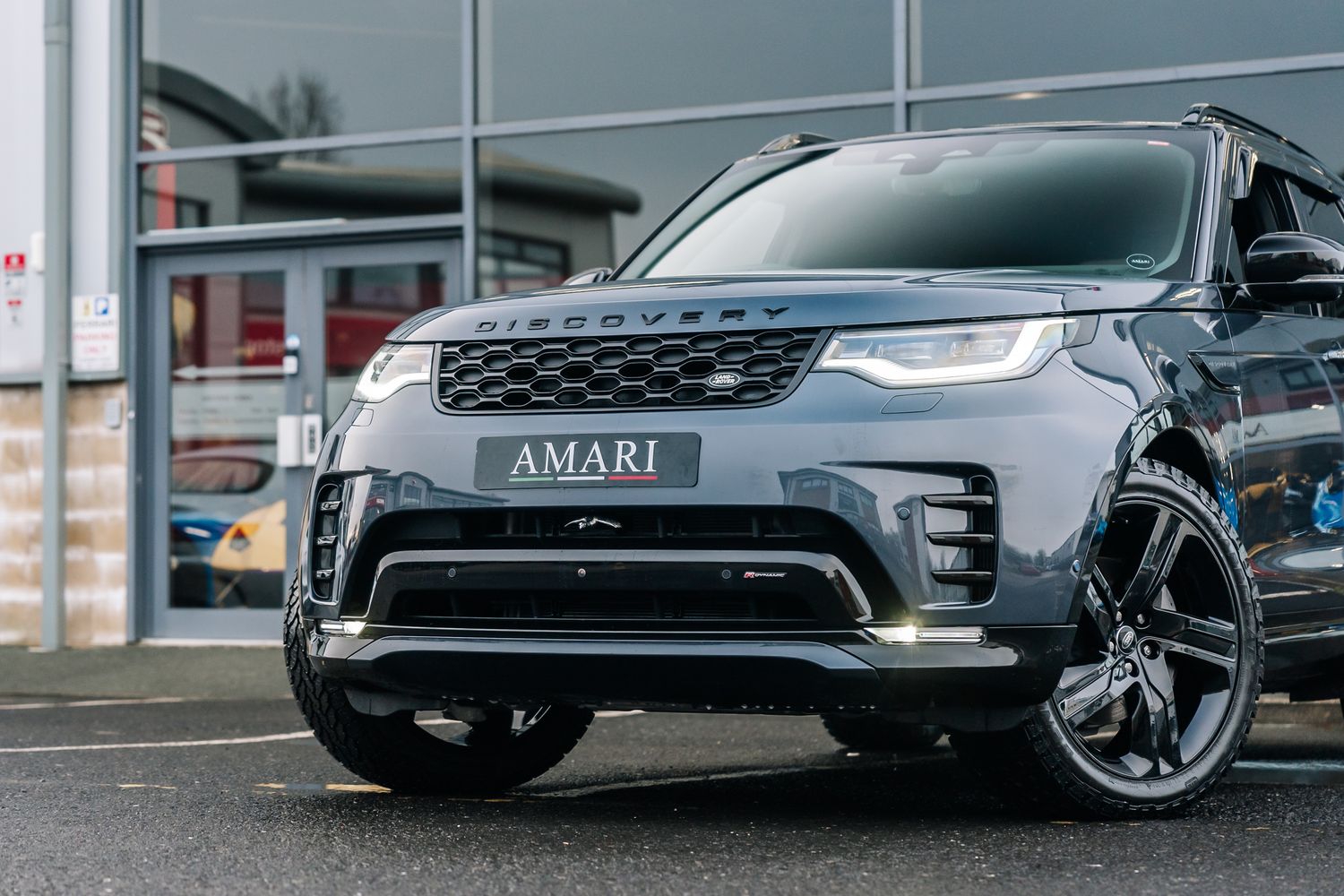 Land Rover Discovery Dynamic HSE D MHEV