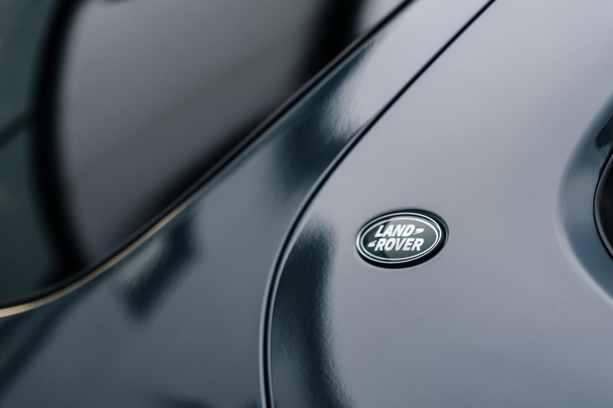 Land Rover Discovery Dynamic HSE D MHEV