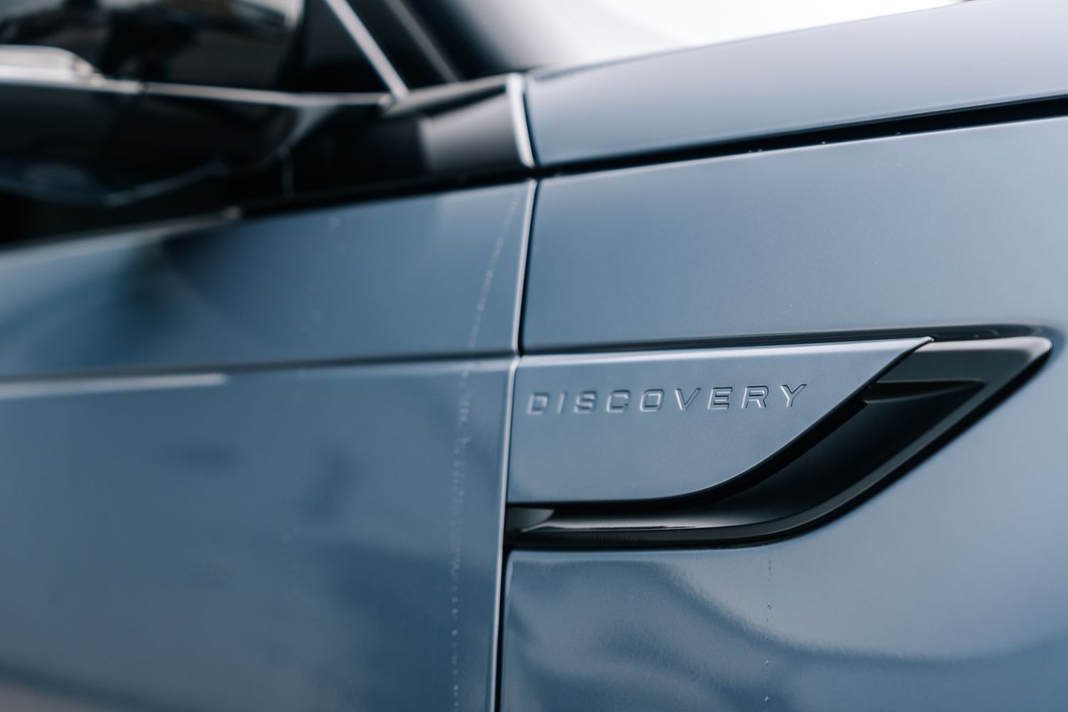 Land Rover Discovery Dynamic HSE D MHEV