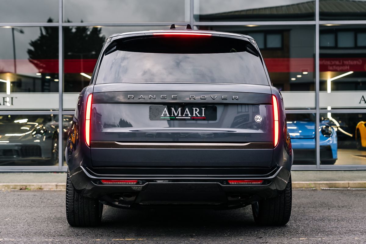 Land Rover Range Rover SV 4.4 P530 V8