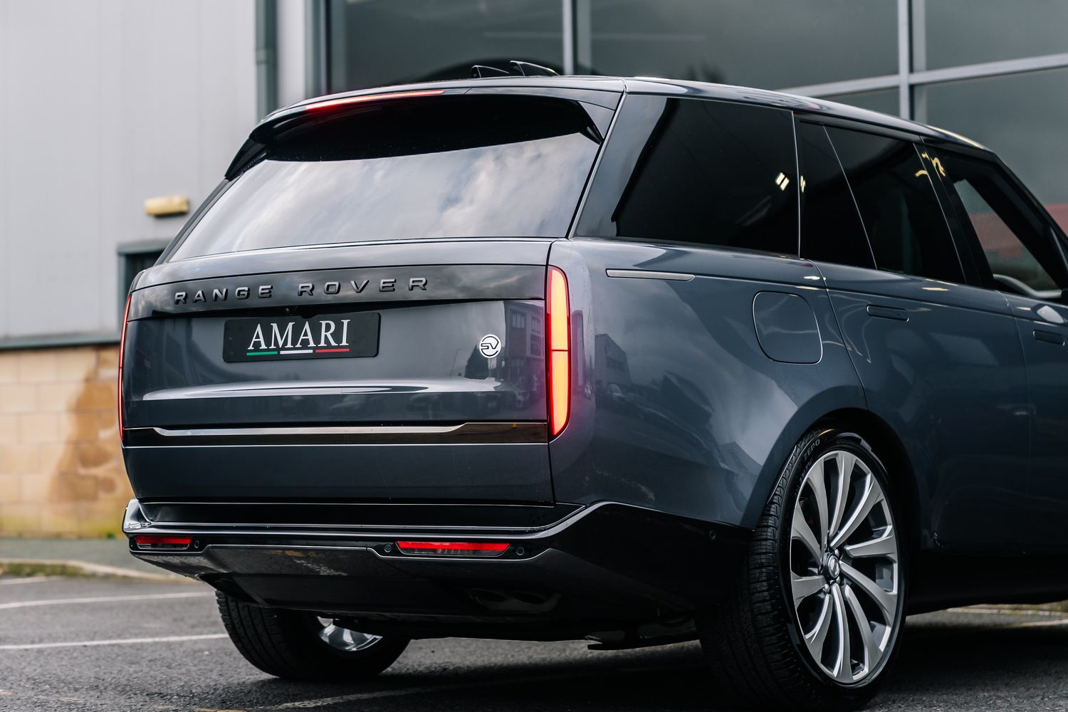 Land Rover Range Rover SV 4.4 P530 V8