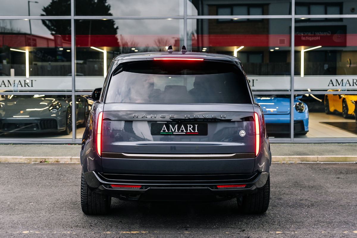 Land Rover Range Rover SV 4.4 P530 V8