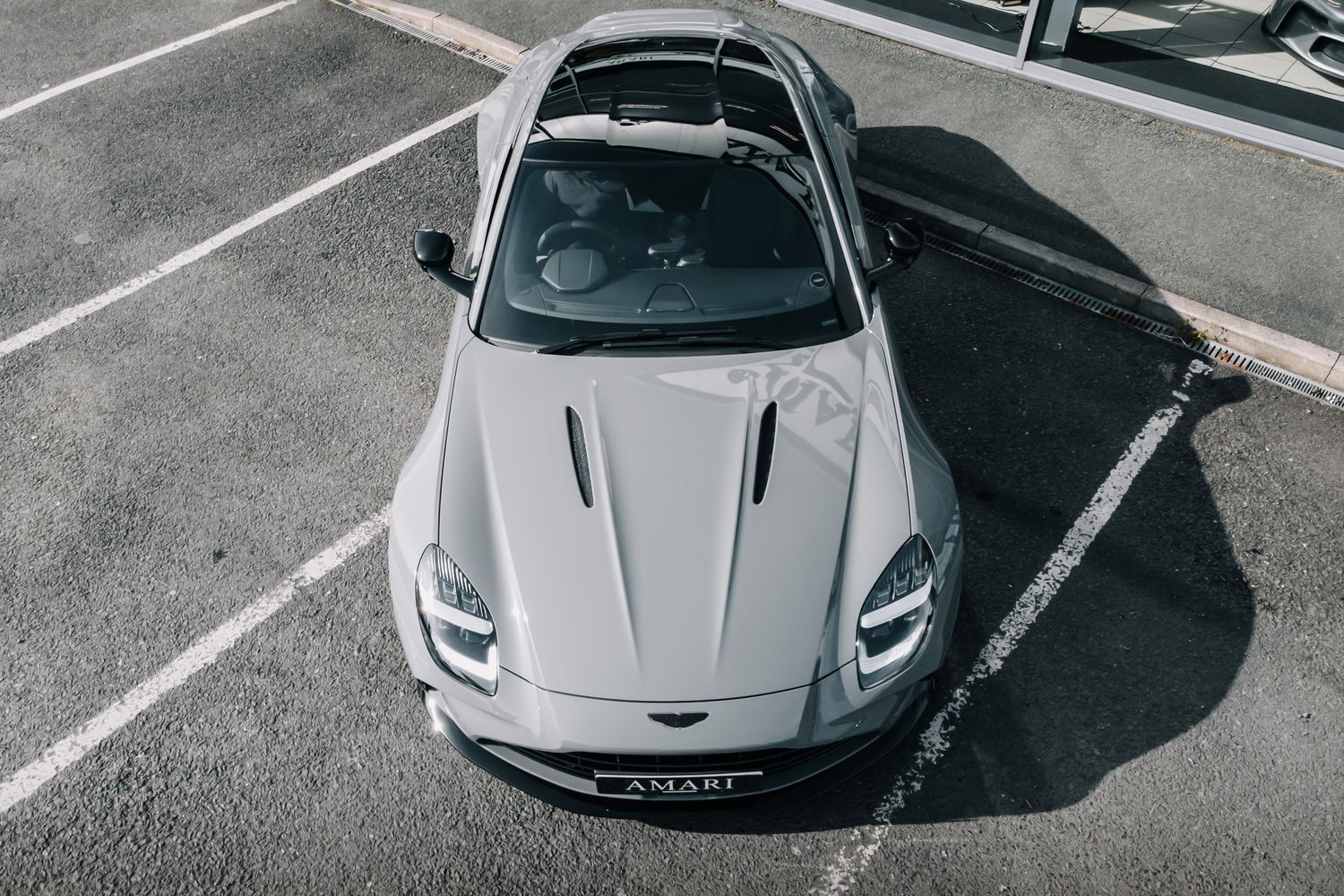 Aston Martin Vantage