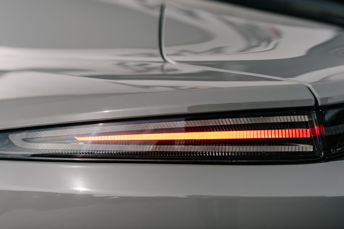Aston Martin Vantage