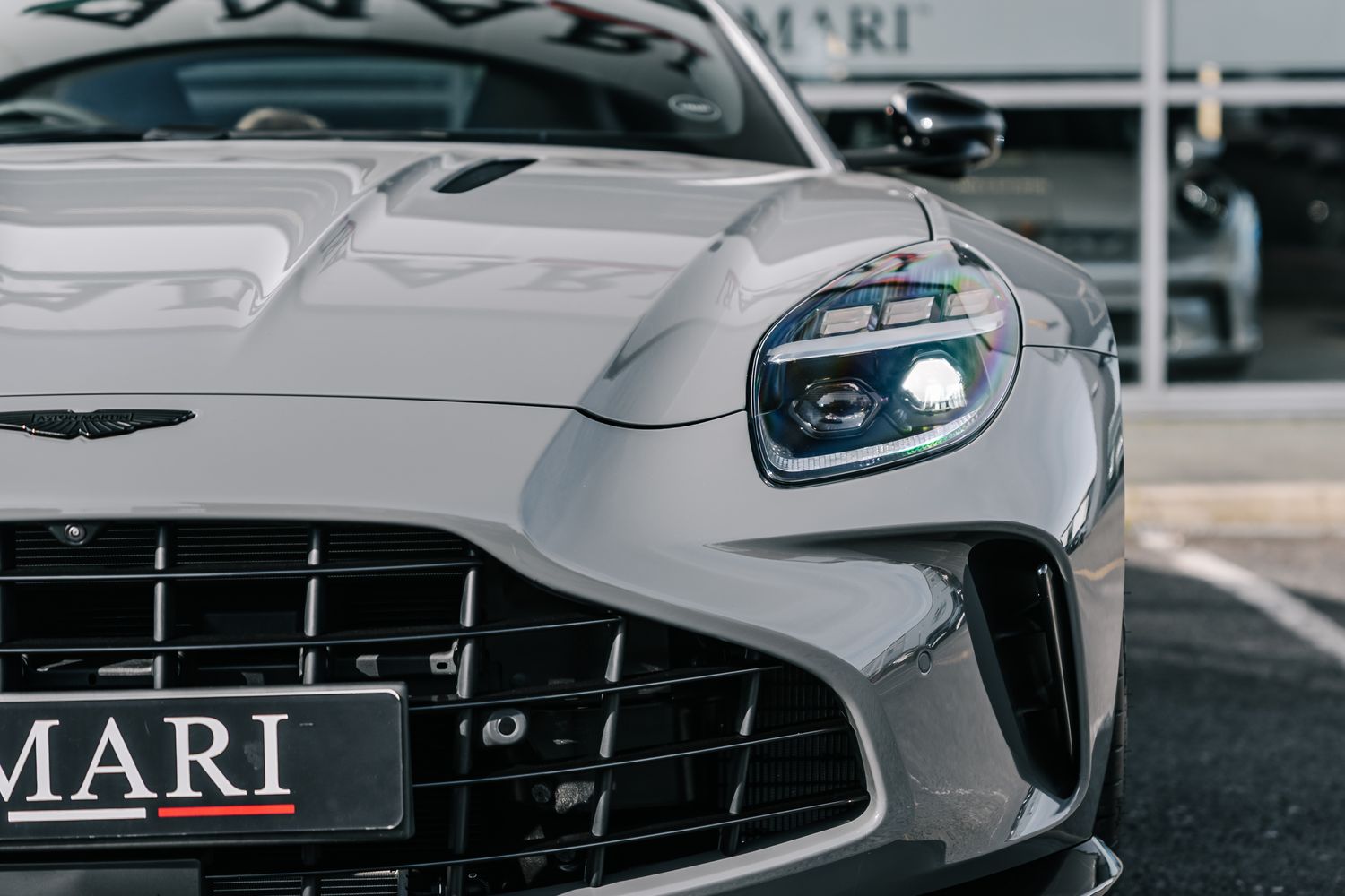Aston Martin Vantage