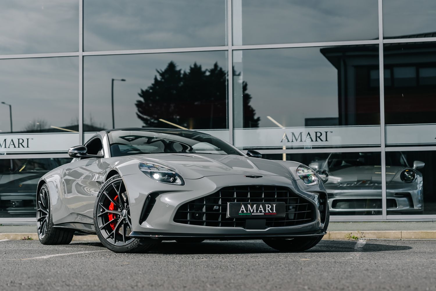 Aston Martin Vantage