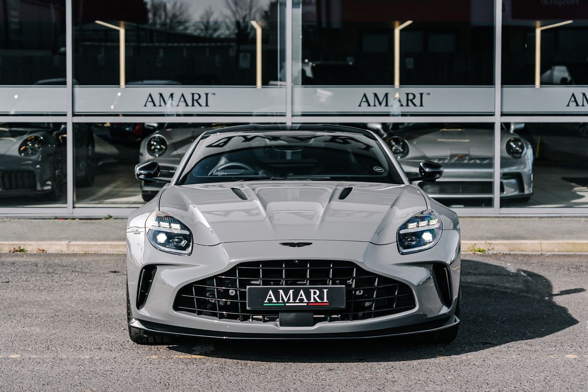 Aston Martin Vantage