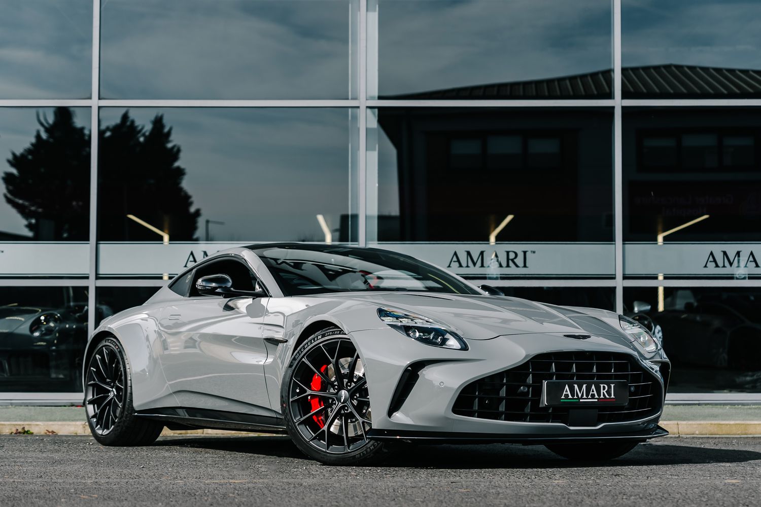 Aston Martin Vantage