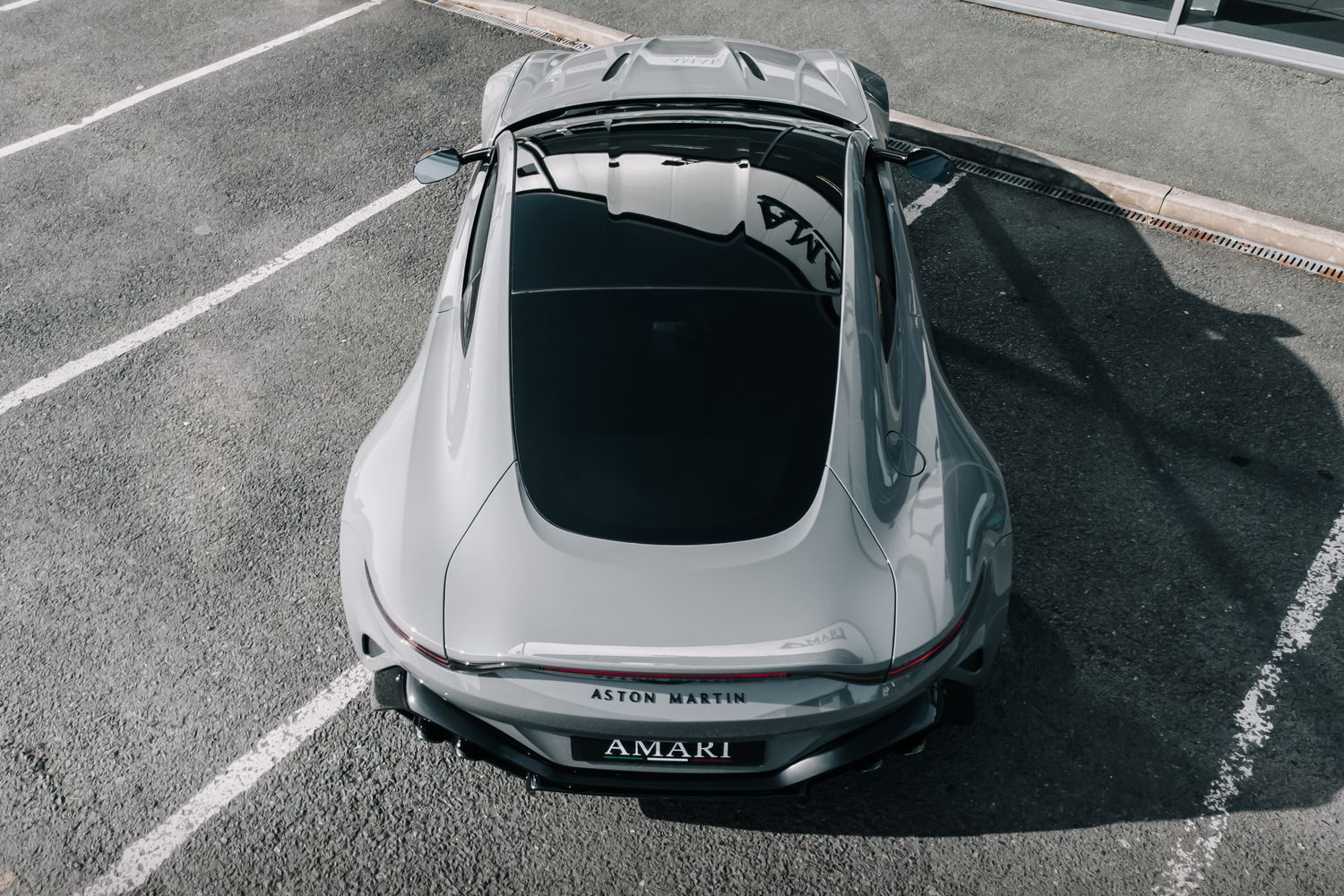 Aston Martin Vantage