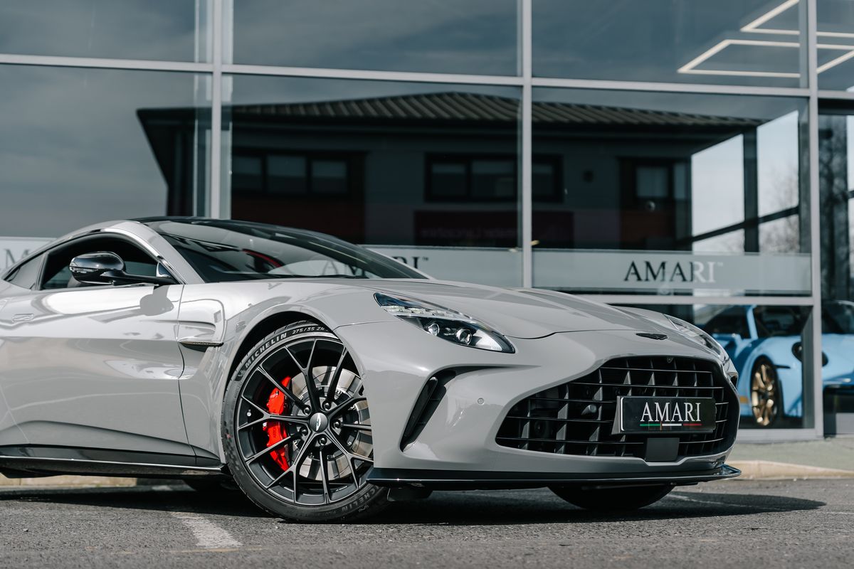 Aston Martin Vantage