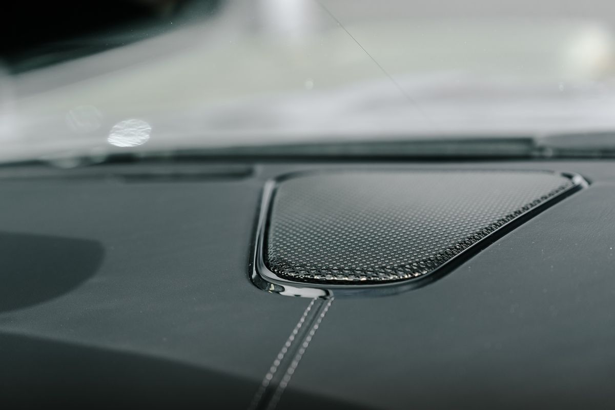 Aston Martin Vantage