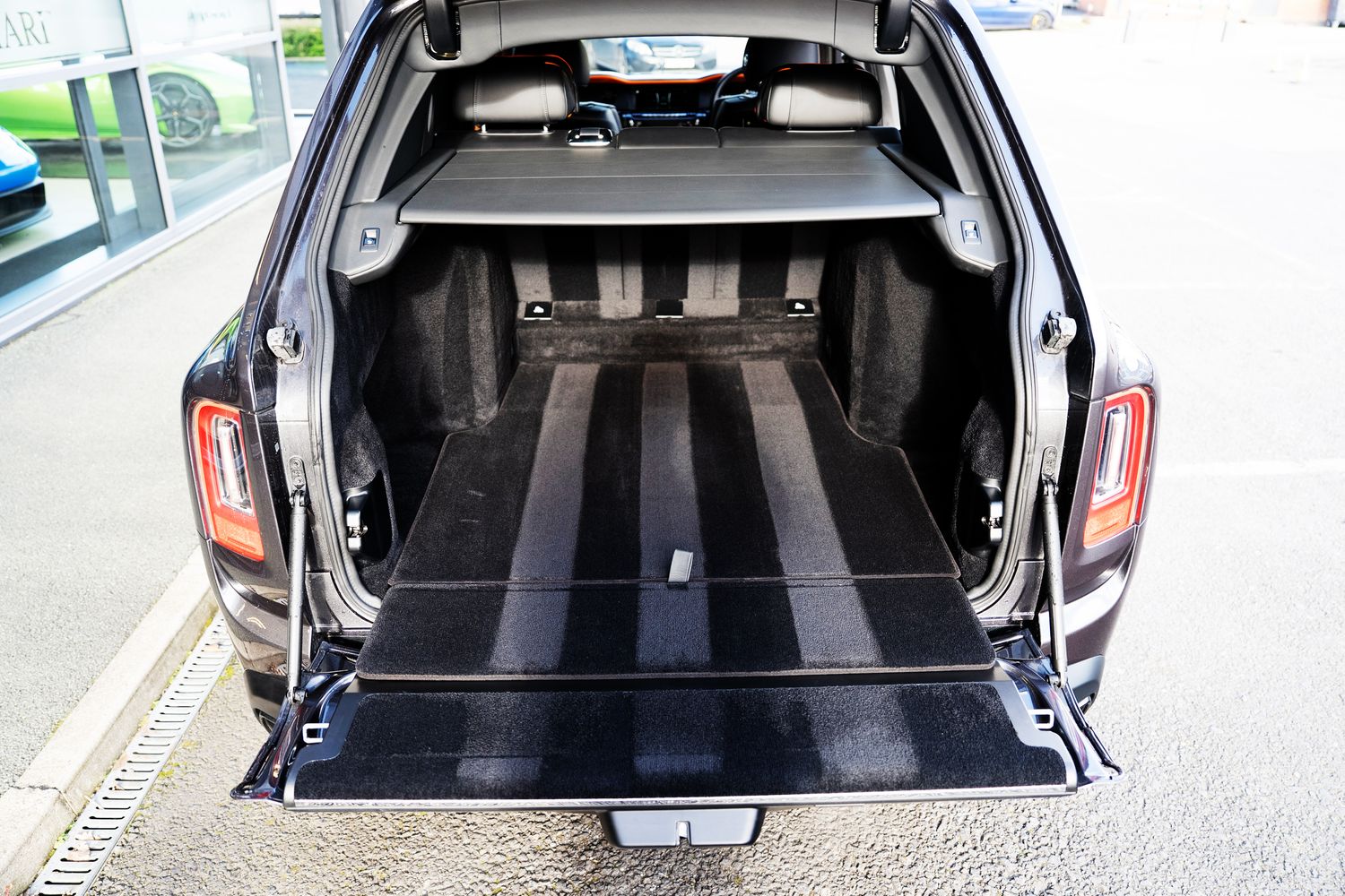 Rolls Royce Cullinan Black Badge