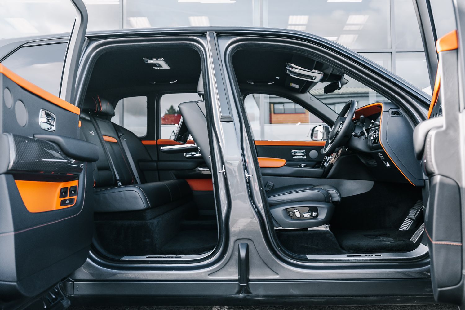 Rolls Royce Cullinan Black Badge