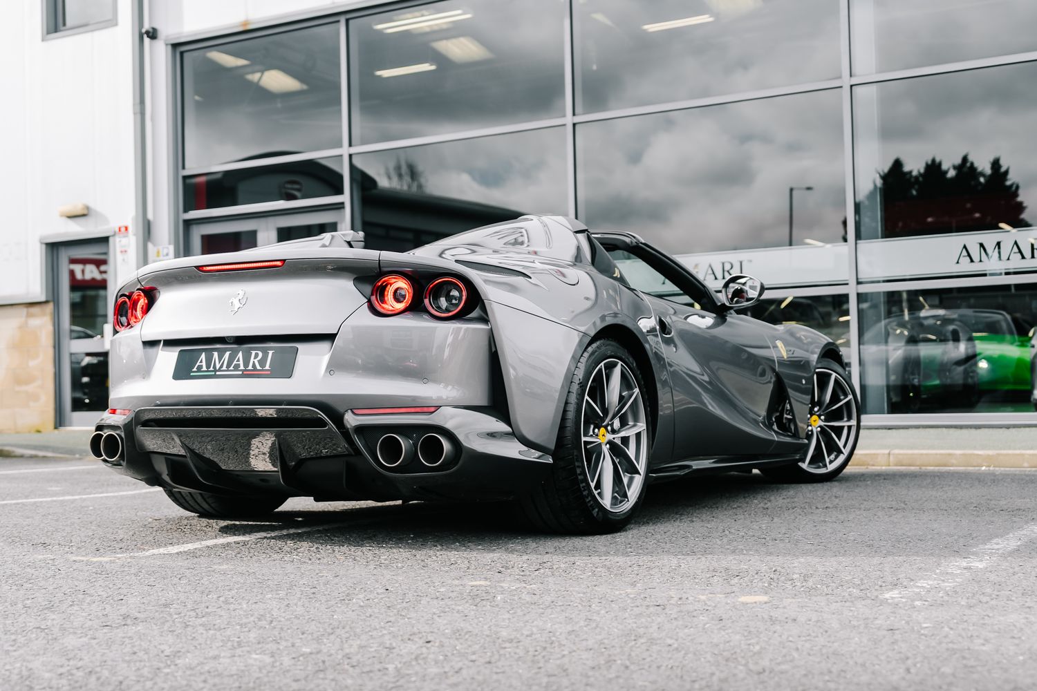 Ferrari 812 GTS