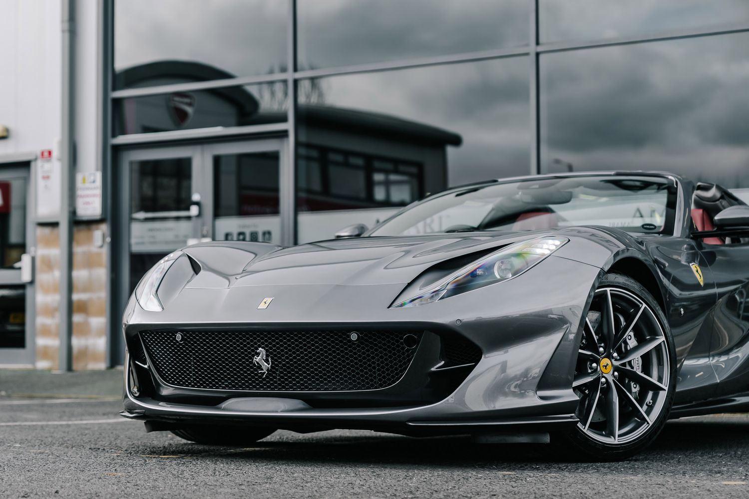 Ferrari 812 GTS